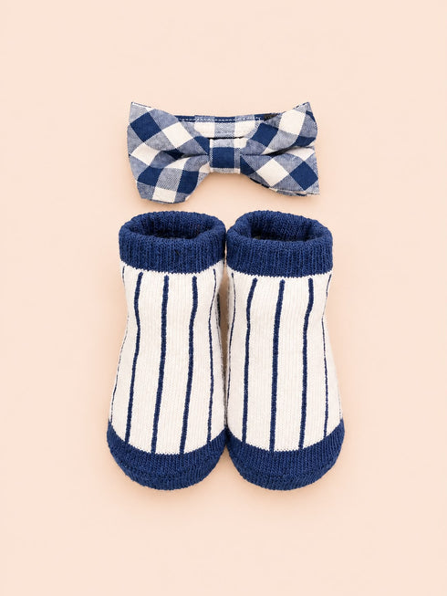 Baby Bow Tie & Socks Gift Set – 2 Pcs